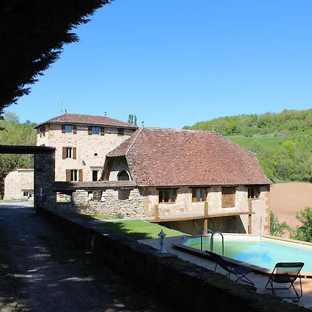 A La Croisee Des Vallees Bed & Breakfast ฟีแฌก ภายนอก รูปภาพ